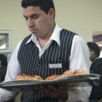 Camarero/a para Local Gastronómico “AIRPORT BAR” – Con o sin Experiencia