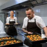 Cocineros/as y Ayudantes para Empresa Gastronómica – INCORPORACIÓN INMEDIATA